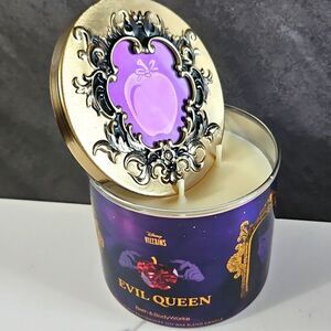 DISNEY VILLIANS x Bath & Body Works EVIL QUEEN Holographic 3 WICK CANDLE new